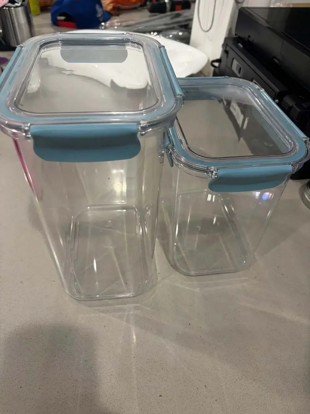 Tahari Airtight Plastic Food Storage Containers with Blue Lids Set of 2